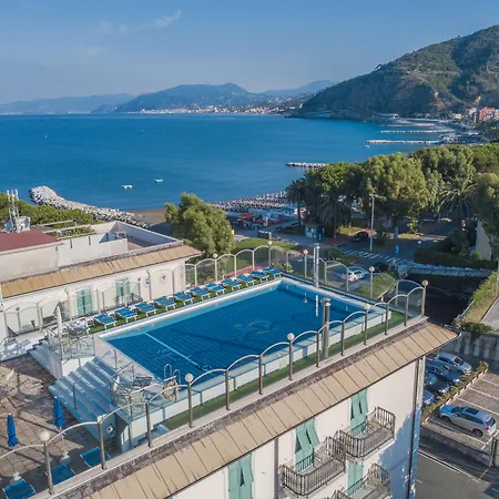 Grande Sestri Levante