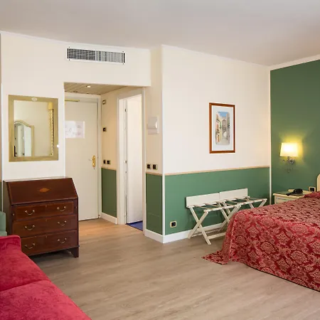 Hotel Grande 4*
