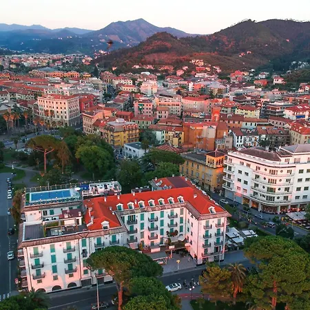Grande Hotel 4*